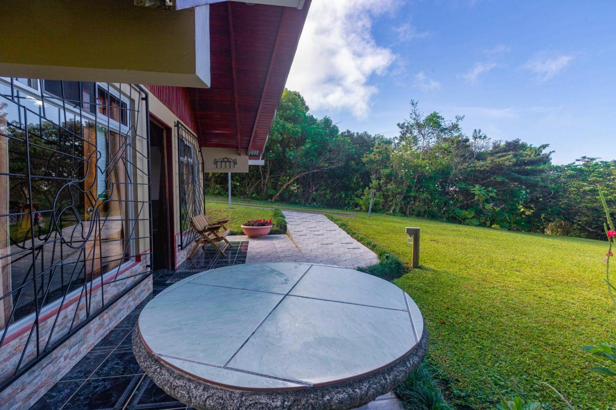 Cabañas Valle Campanas - Monteverde, Costa Rica Exterior foto